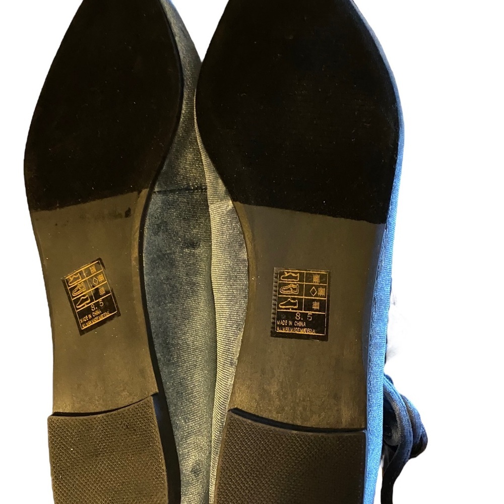 NWT In Box Yoki Gray Velour Urban Flats With Ankle Straps Ballet Style Shoes - Picture 6 of 8